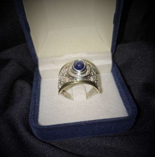 DAZZLING - LADIES SOLID 925 STERLING SILVER RING!!!